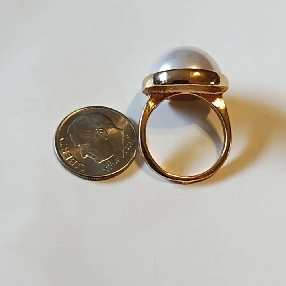 Fashion Ring - Picture 4 of 4